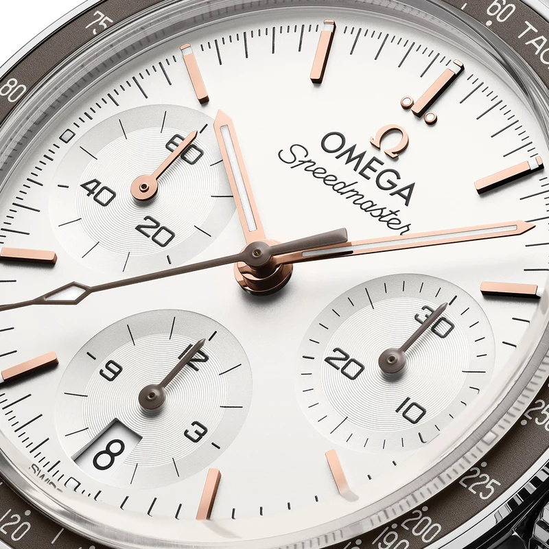 Speedmaster Chronograph 38mm - Opaline Silvery on Bracelet