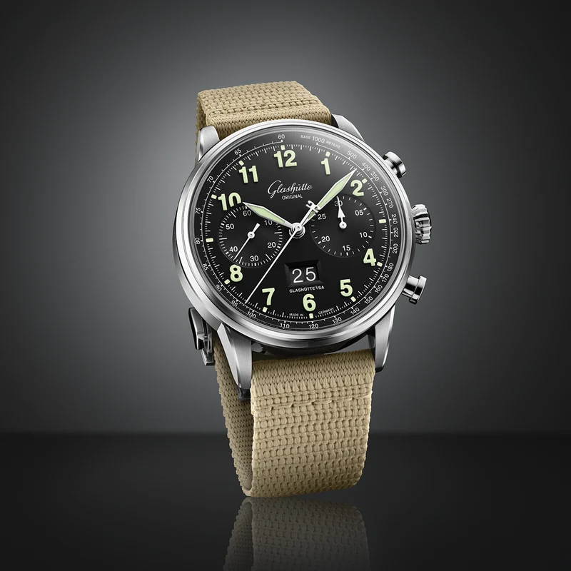Senator Chronograph Navigator 41mm - Black Lacquer on Fabric Strap