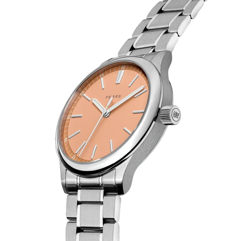 Redcliff "Soft Peach" 39.5mm - Peach on Bracelet