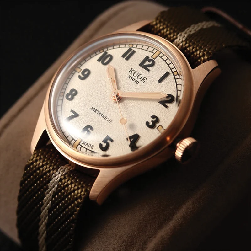 OLD SMITH Bronze No-Date 38mm - Ivory on Khaki x Beige Fabric Strap