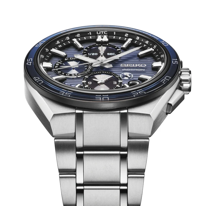 SSH175 Astron 44.1mm - Blue on Bracelet