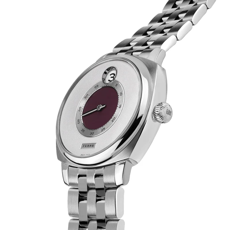 Brunswick Jump Hour "Barleycorn Plum" 40.5mm - Silver-White on Bracelet