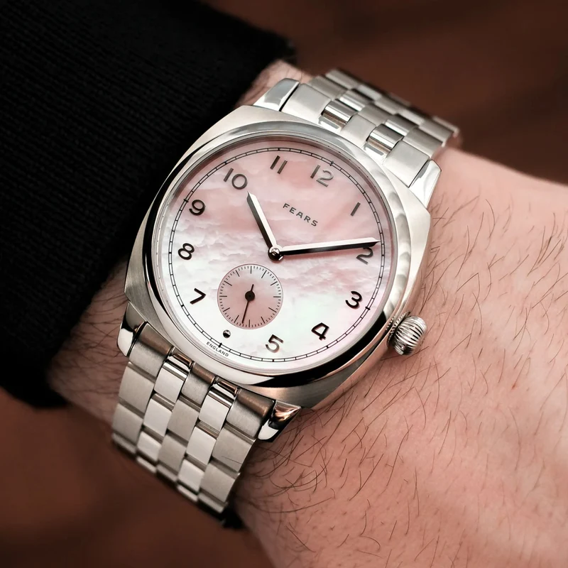 Brunswick "Orchid" 38mm - Pink, Mother-of-Pearl on Bracelet