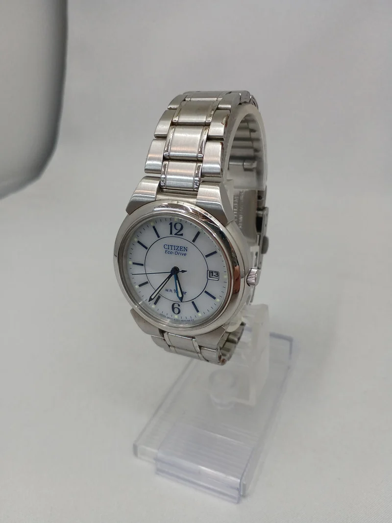CITIZEN Solar-Armbanduhr E111-S027161
