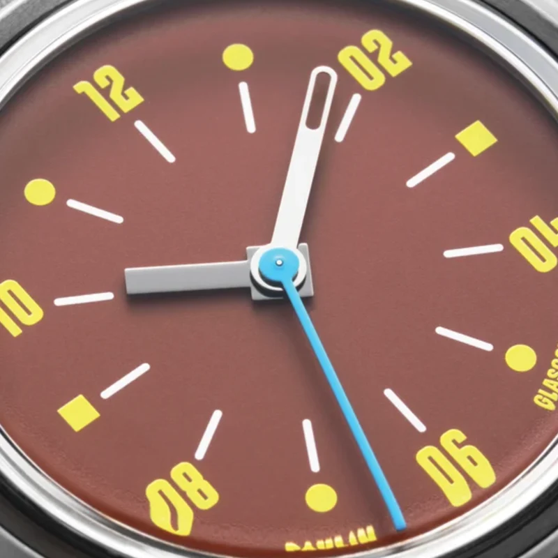 Modul B Quartz 35mm - Brown on Bracelet