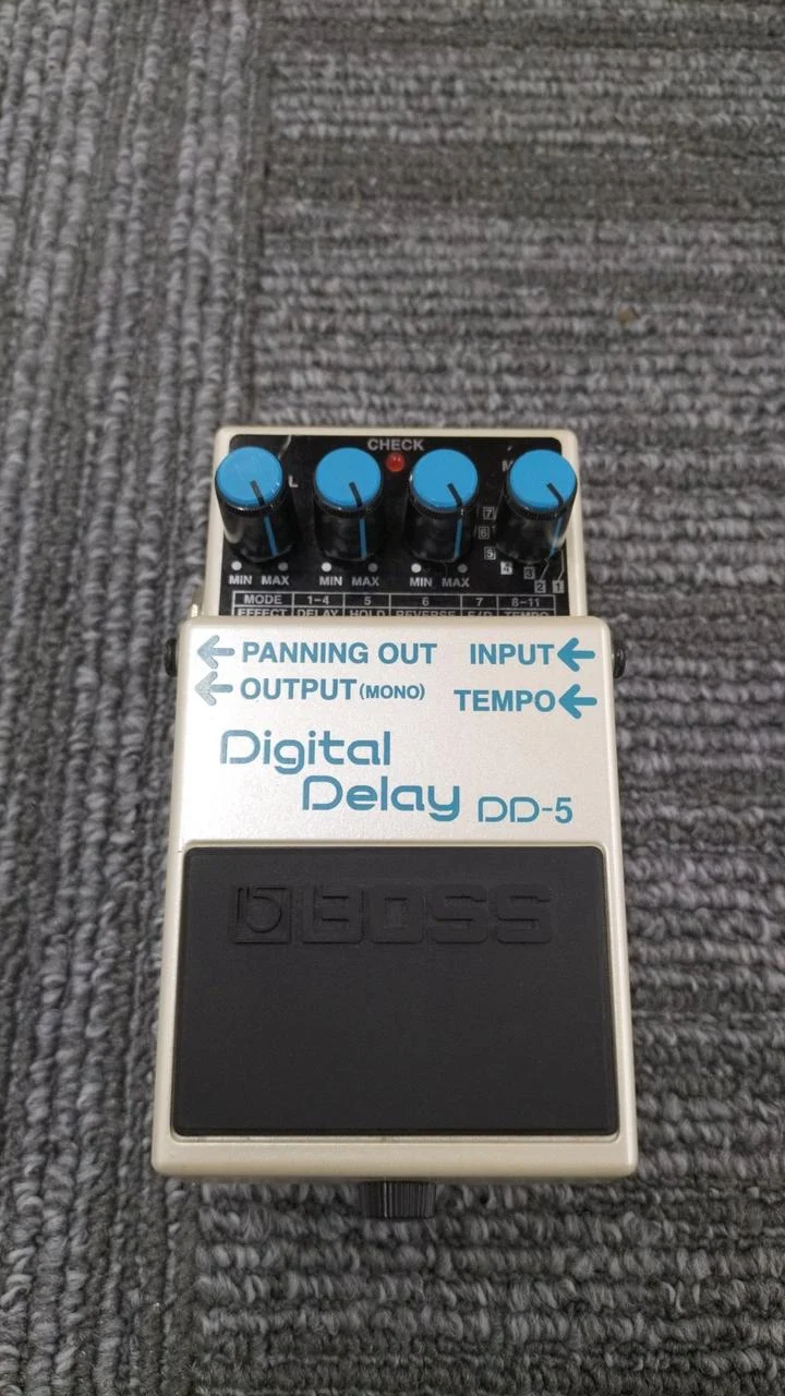 BOSS DD-5 Effektpedal