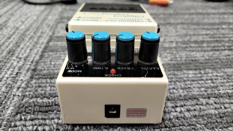 BOSS DD-5 Effektpedal