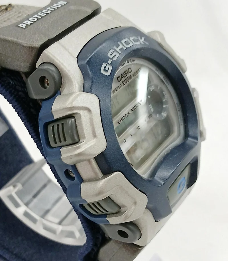 CASIO G-SHOCK DW-004