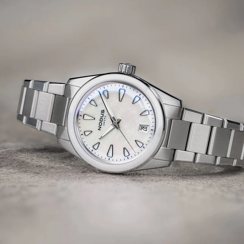 Unity Pearl White 36.5mm - White on Bracelet