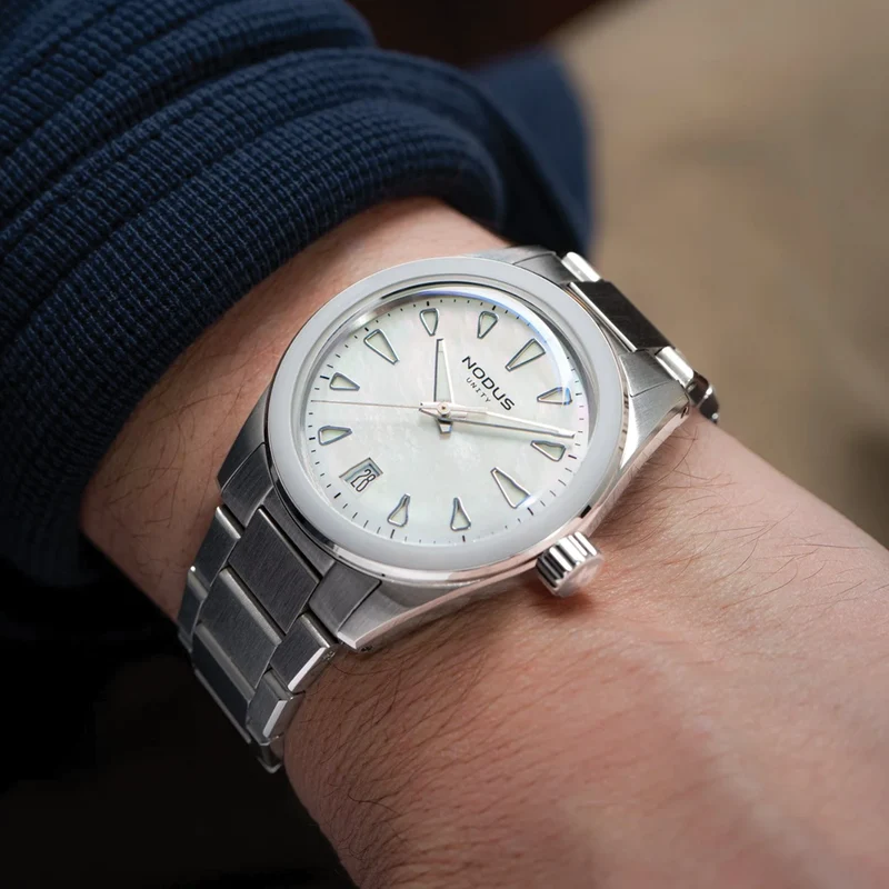 Unity Pearl White 36.5mm - White on Bracelet