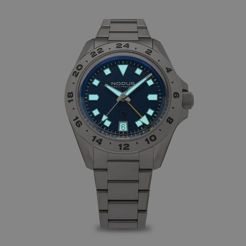 TrailTrekker Basecamp 39.5mm - Blue on Bracelet