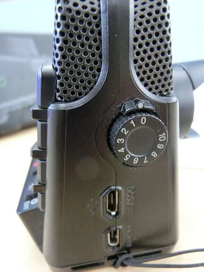 ZOOM Sonstiges PA-Equipment-Zubehör Q2N-4K