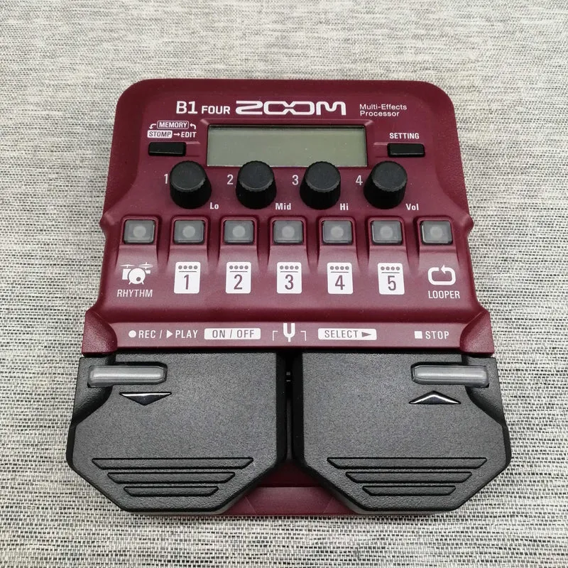 ZOOM Bass Multi-Effektgerät B1 FOUR