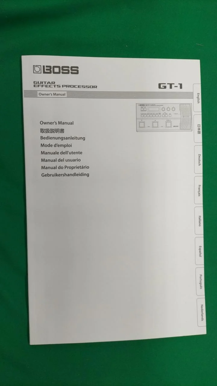 BOSS Multi-Effektgerät GT-1