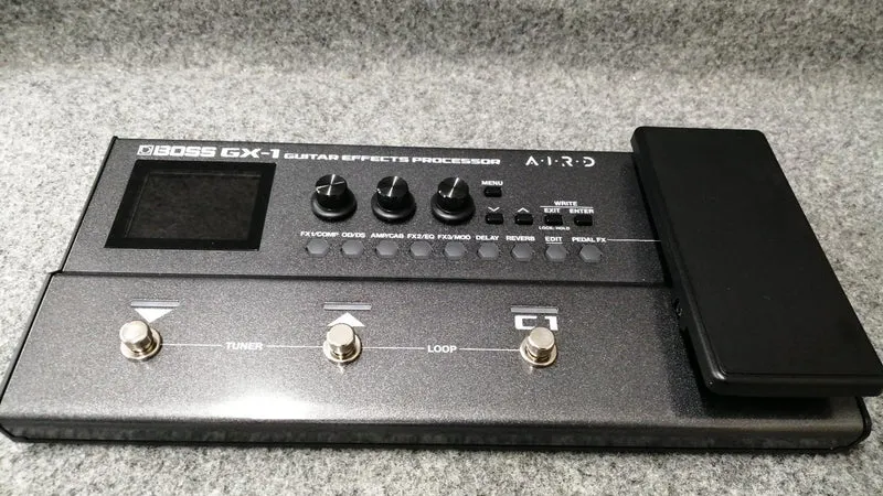BOSS Effects GX-1
