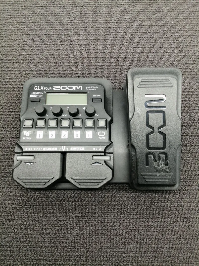 ZOOM Multi-Effekte G1X FOUR