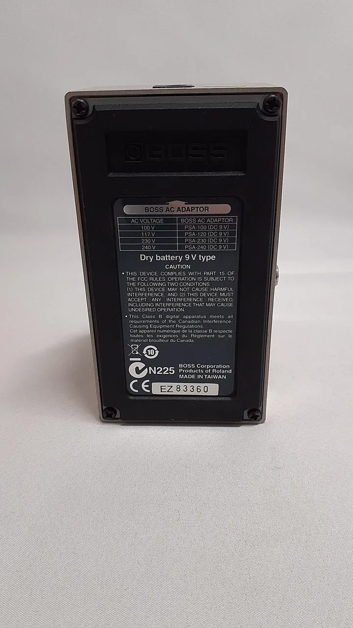 BOSS Effektpedal: AW-3