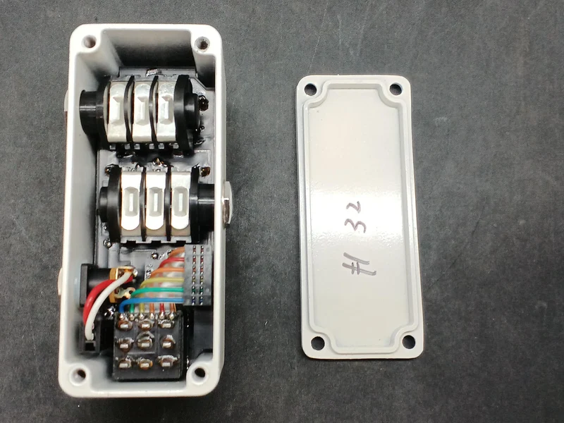 Effektpedal: 17" ROGER