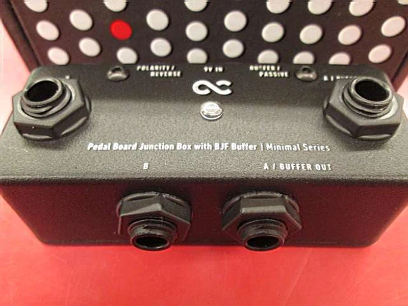 EIN STEUERGERÄT Andere Effektpedale: JUNCTIONBOX MIT BJF