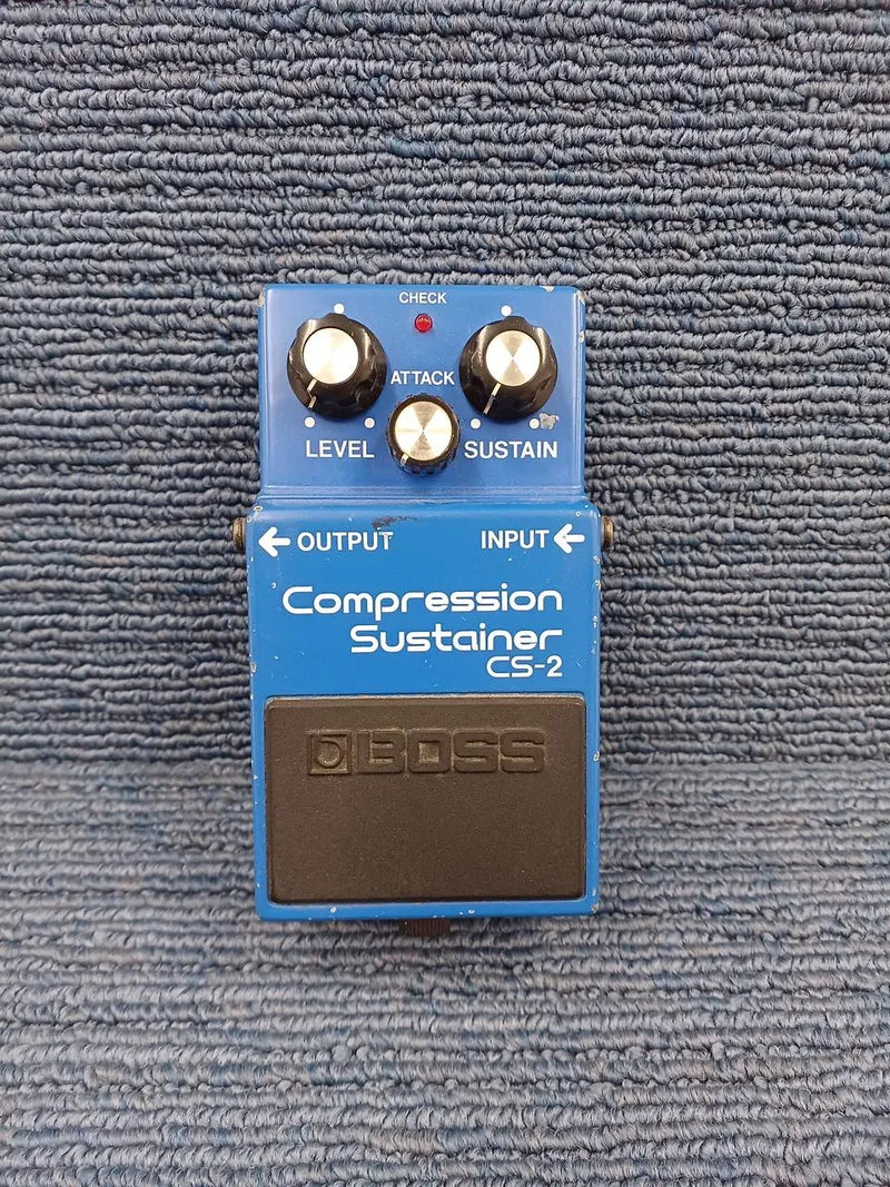 BOSS Effektpedal CS-2