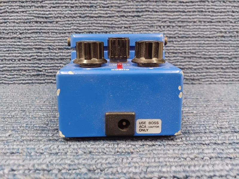 BOSS Effektpedal CS-2