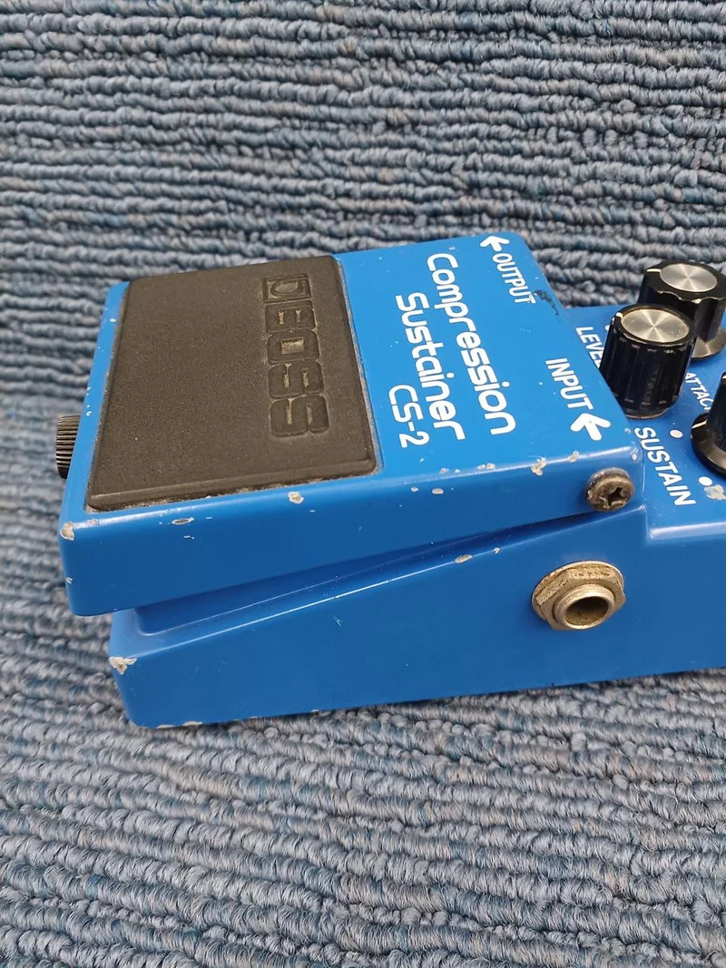 BOSS Effektpedal CS-2
