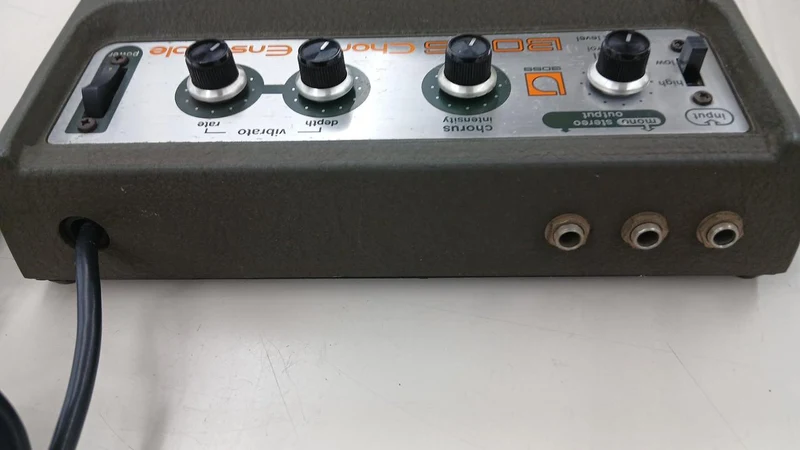 BOSS Effektor - CE-1