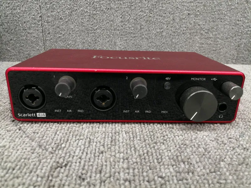 [SCHROTT] FOCUSRITE Audio-Interface: SCARLETT 4I4 3RD
