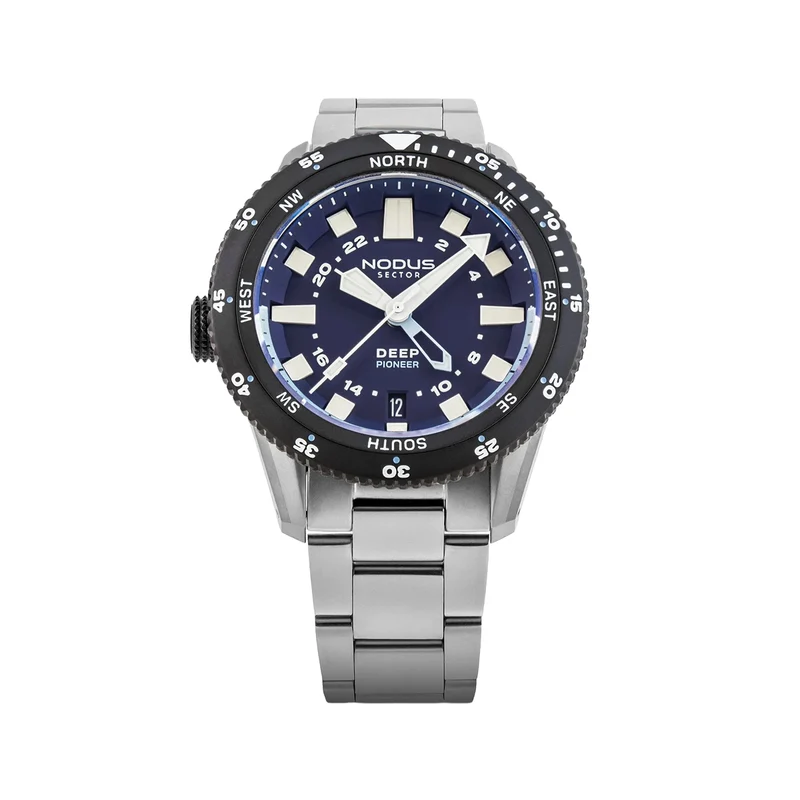 Sector Deep Pioneer Admiral 38mm - Blue on Bracelet
