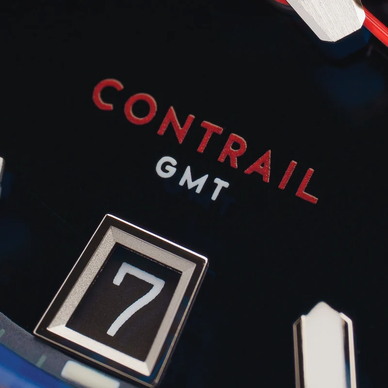 Contrail GMT Terra Lux 40.5mm - Black on Bracelet