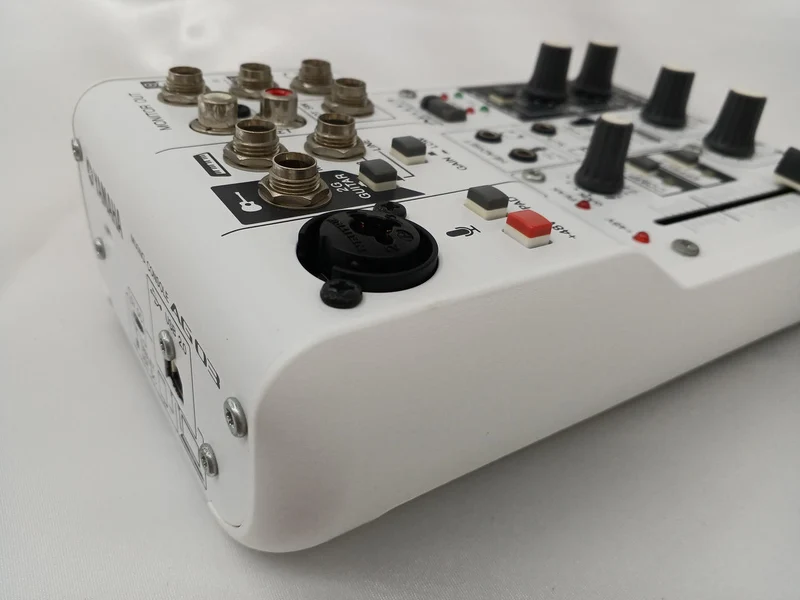 YAMAHA Mixer AG03