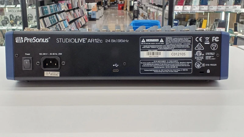[SCHROTT] PRESONUS Analogmixer STUDIOLIVE AR12C