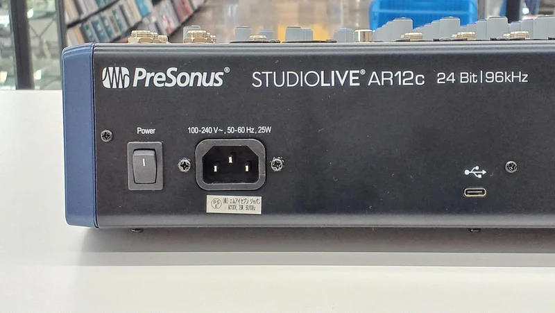 [SCHROTT] PRESONUS Analogmixer STUDIOLIVE AR12C