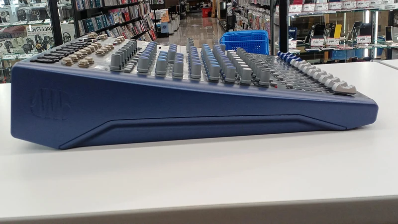 [SCHROTT] PRESONUS Analogmixer STUDIOLIVE AR12C