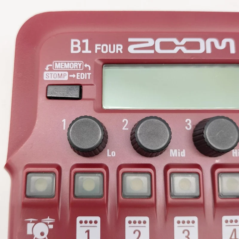 ZOOM Multi-Effektpedal B1FOUR
