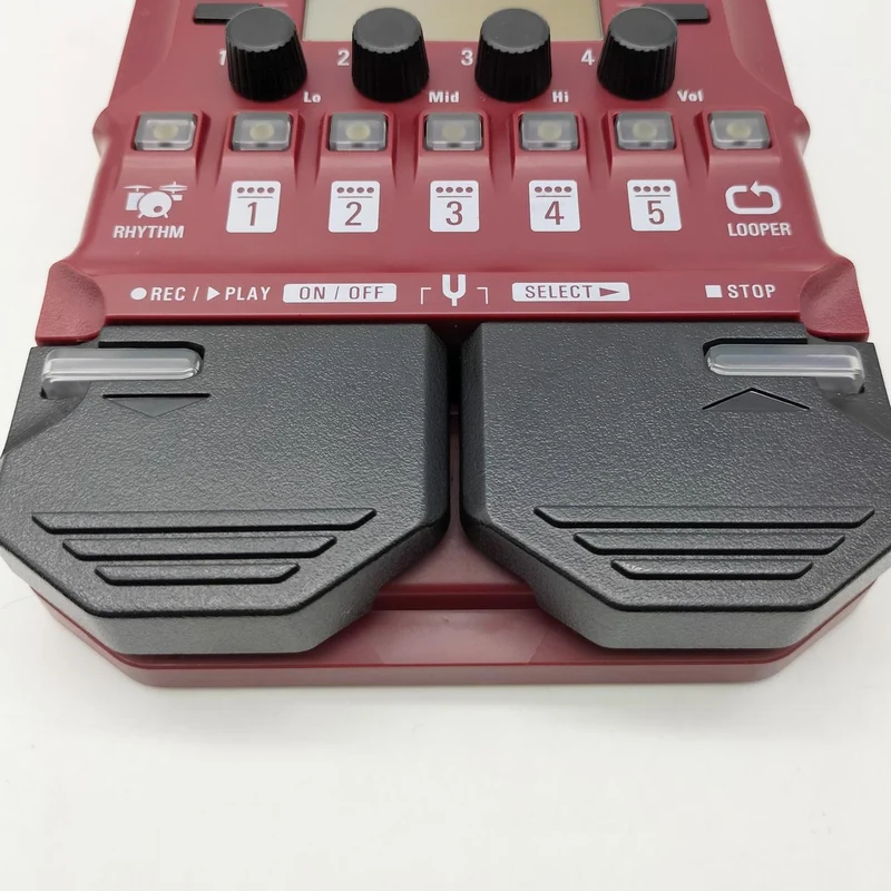 ZOOM Multi-Effektpedal B1FOUR