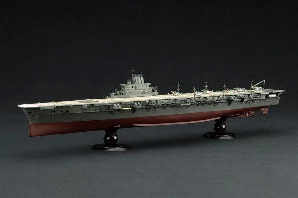 Fujimi FH-44EX-2 1/700 Flugzeugträger Taiho der Kaiserlich Japanischen Marine (Holzdeck-Ausführung mit Holzdeckaufkleber)