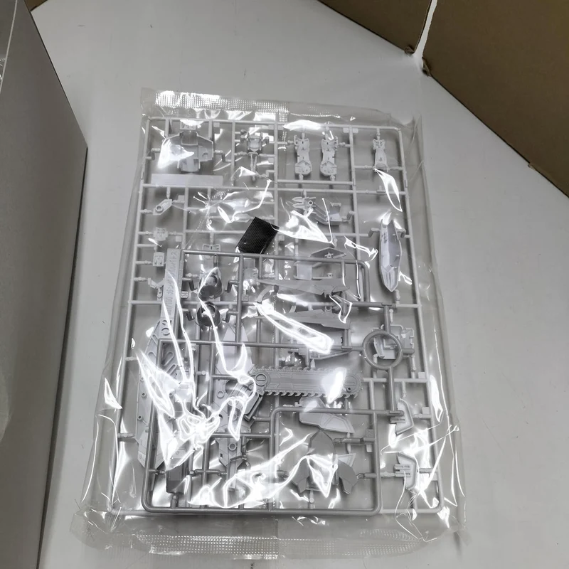 BANDAI SPIRITS MG Gundam Barbatos Erweiterungsteile-Set Premium Bandai Limited Box zerdrückt