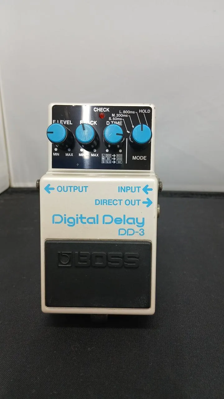BOSS Effektpedal DD-3