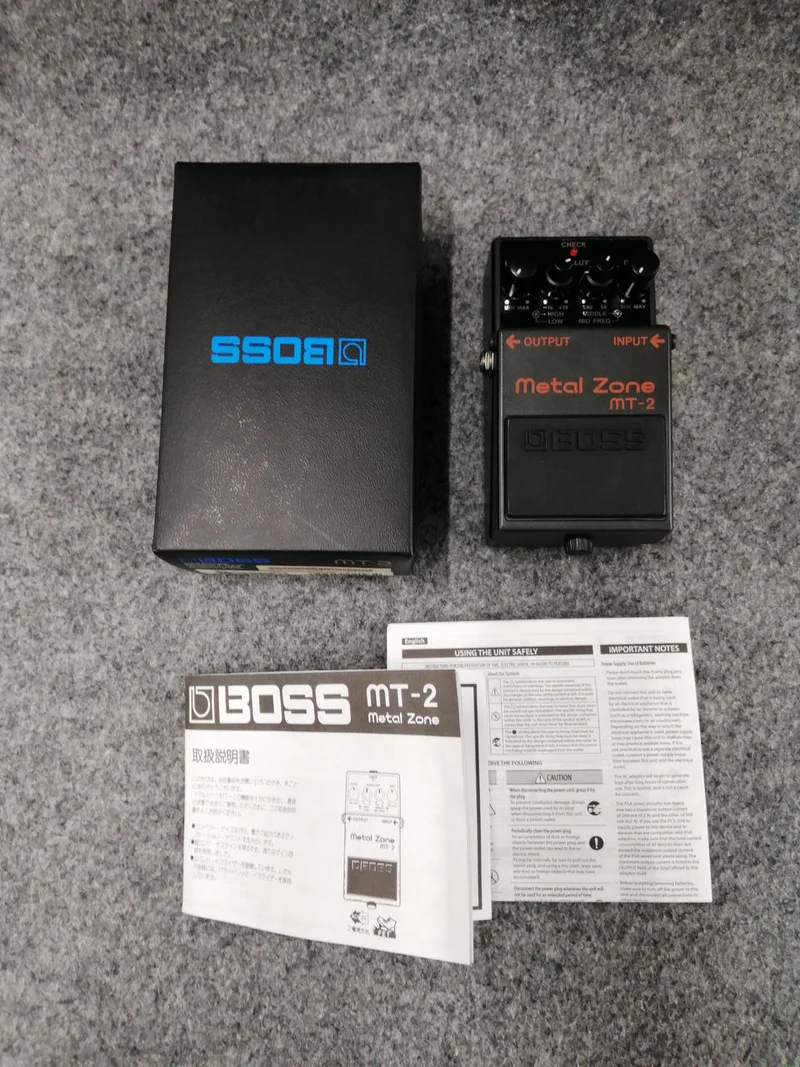 BOSS Effektpedal MT-2
