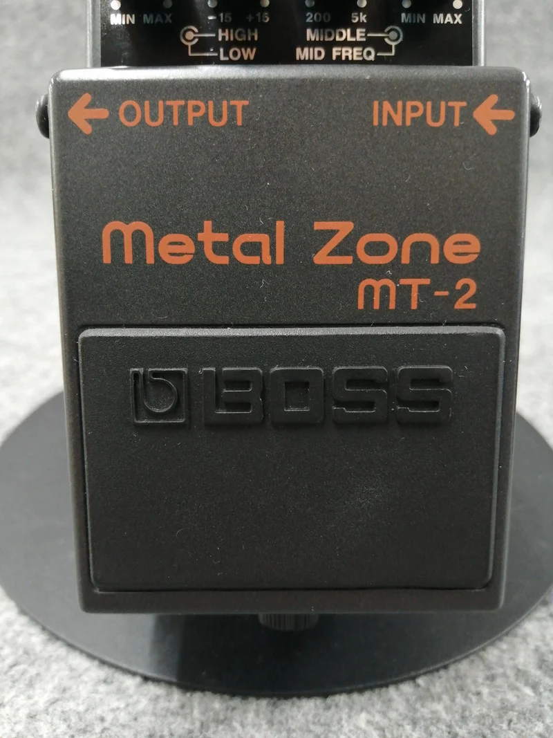 BOSS Effektpedal MT-2
