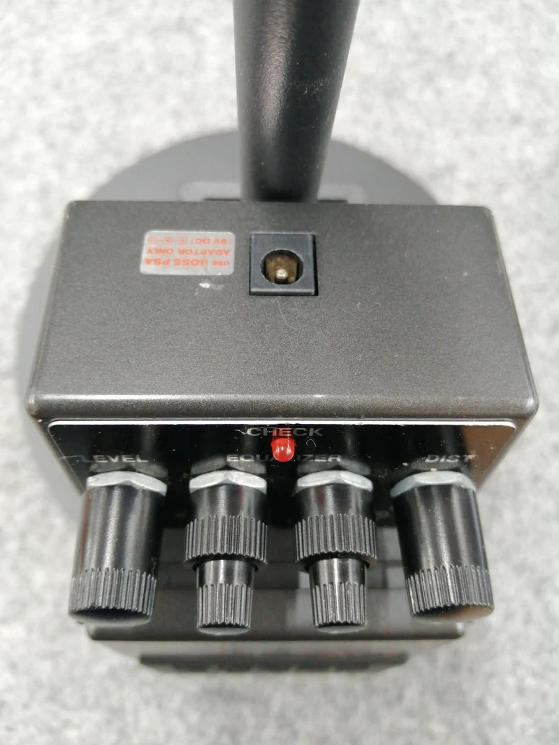 BOSS Effektpedal MT-2