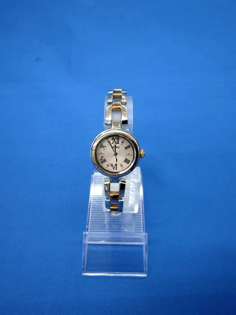 SEIKO Solar-Armbanduhr V117-0VC0