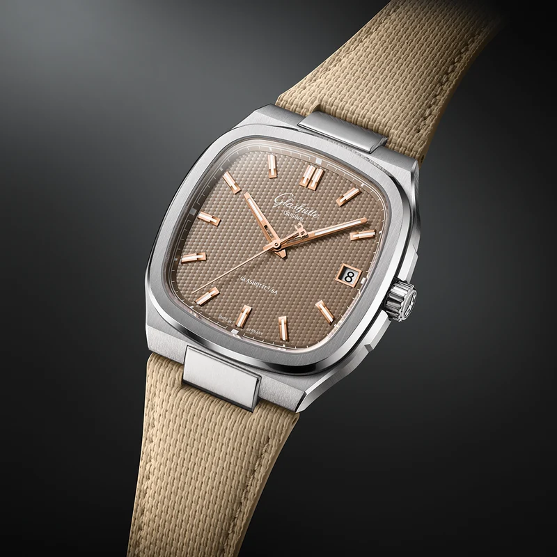 Seventies "Tweed Amp" 39mm - Brown on Rubber Strap