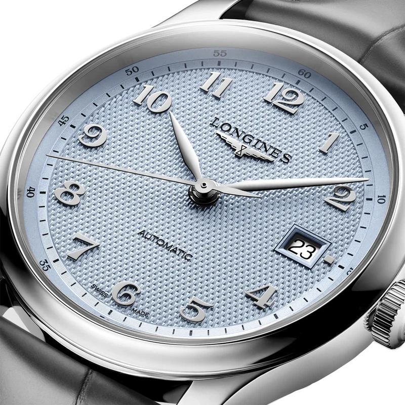 Master Collection 39mm - Blue on Leather Strap