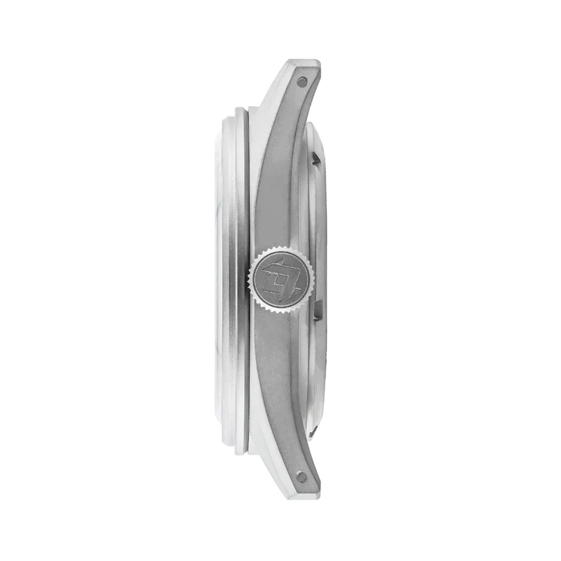 Sector II Field Titanium Marina 38mm - Blue on Bracelet