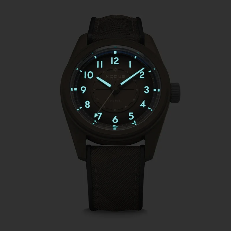 Sector II Field Titanium FDE 38mm - Brown on Rubber Strap