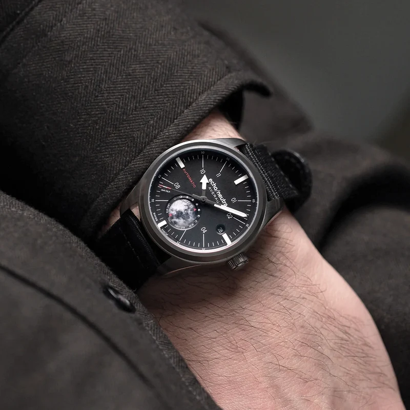 K Averau Moonphase "Big Moon" 39mm - Black on Fabric Strap