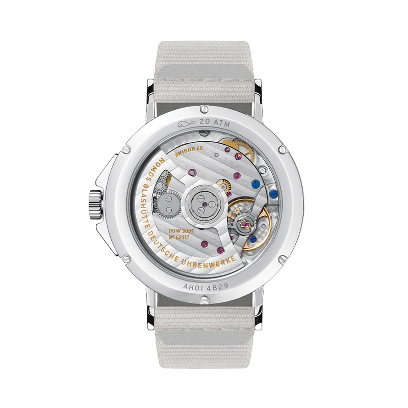 Ahoi Neomatik "Sand" Sapphire Back 36mm - Beige on Fabric Strap