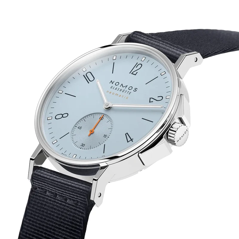 Ahoi Neomatik "Sky" Sapphire Back 36mm - Blue on Fabric Strap